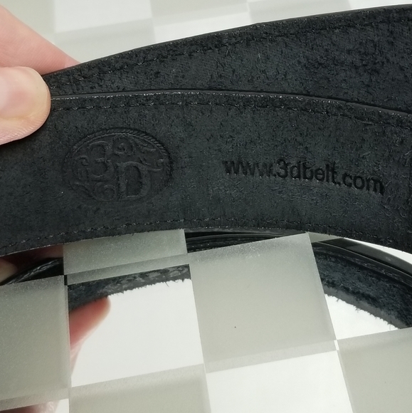 ⭐️4x for $20 EUC 3D Mens Black Leather Belt D1020 with Removable Buckle - Picture 2 of 9